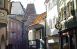 Altstadt von Meran mit dem Bozner Tor.